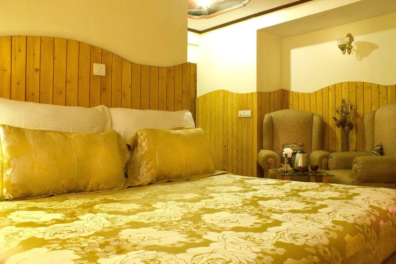 Hotel Ashirward Mussoorie 3*,