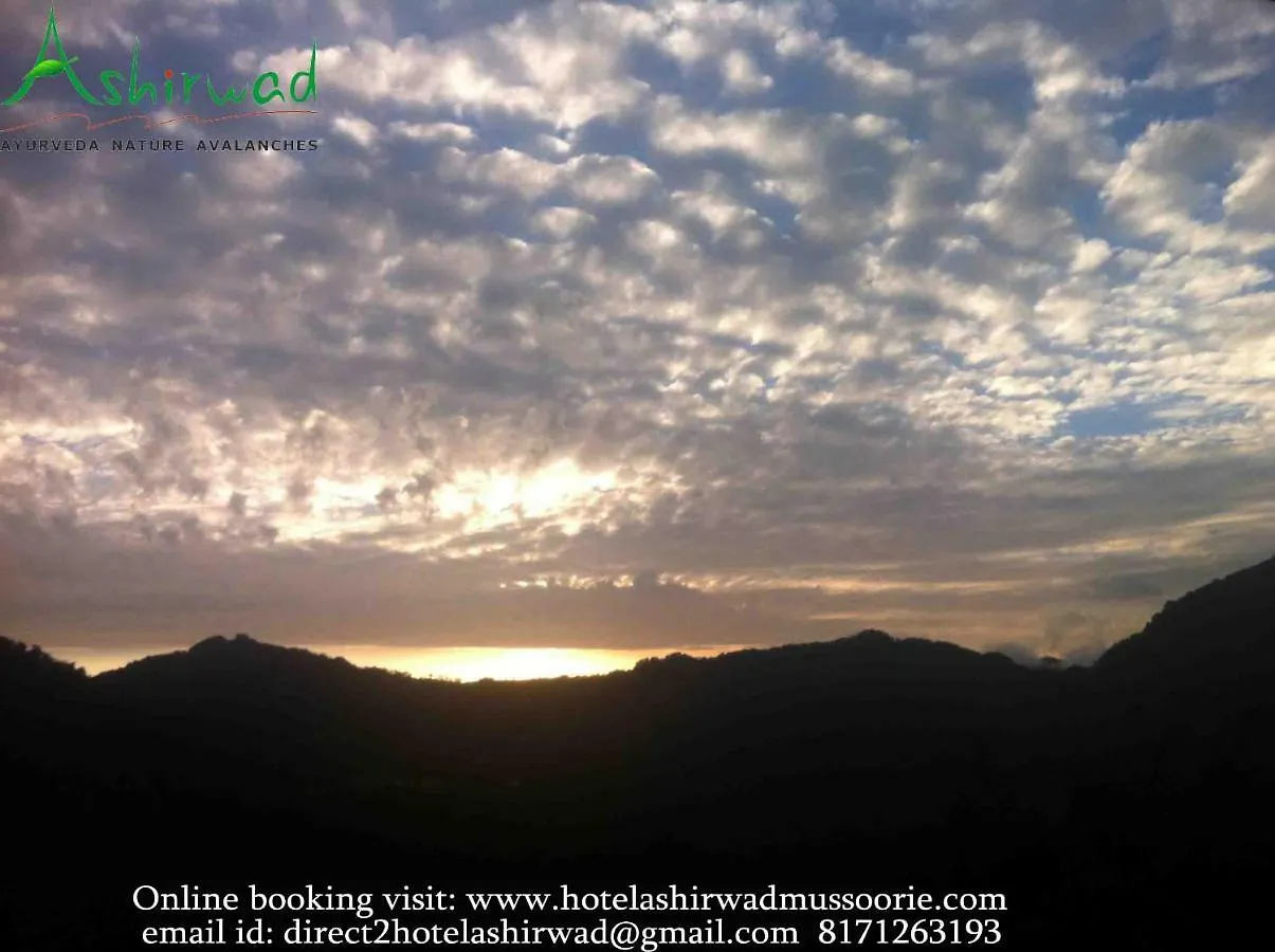 Hotel Ashirward Mussoorie 3*,